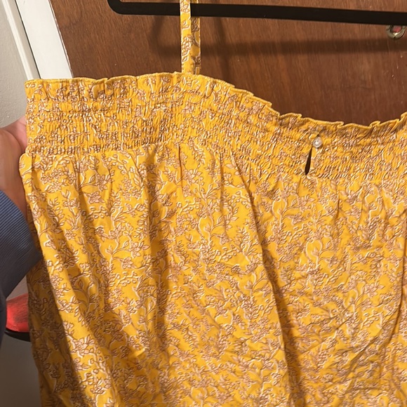 NWT Old Navy Tank - Picture 5 of 12